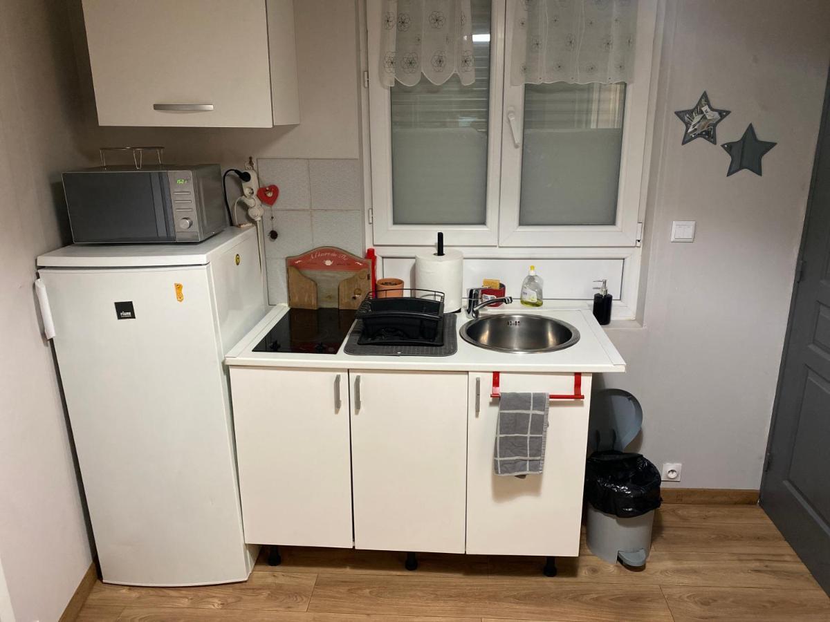 Sympathique logement en rez-de-chaussé, de 21m 2 Beauvais Exterior foto